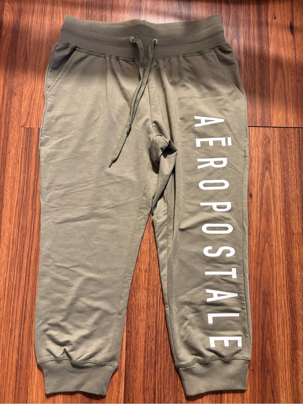 Aeropostale Womens Jogger Sweatpants Size Medium Olive Green Spellout Logo